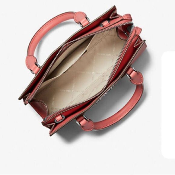 Michael Kors Sheila Small Satchel Shoulder Bag Handbag Purse Messenger NWT - Picture 4 of 5